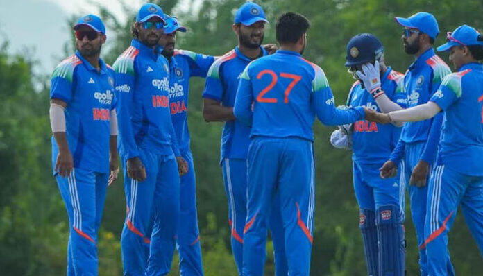 പിച്ചിലൂടെ ഓടിയതിന് 10 റണ്‍സ് പിഴ! അവസാന പന്തില്‍ റണ്ണൗട്ടും നാടകീയ രംഗങ്ങളും; തിലക് വര്‍മ്മ ചോദിച്ചുവാങ്ങിയ സൂപ്പര്‍ ഓവറില്‍ കനത്ത തോല്‍വി; ശ്രീലങ്കന്‍ യുവനിരയ്ക്ക് മുന്നില്‍ നാണംകെട്ട് ഇന്ത്യ എ ടീം;  ത്രിരാഷ്ട്ര പരമ്പരയില്‍ ഇന്ത്യയുടെ ഫൈനല്‍ സാധ്യത തുലാസില്‍