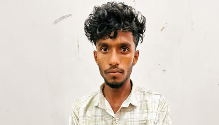 സ്കൂള് വിദ്യാര്ഥിനികളെ ലോഡ്ജിലെത്തിച്ച് പീഡിപ്പിച്ച കേസ്; കൗമാരക്കാരനും സുഹൃത്തും അറസ്റ്റില് സ്കൂള് വിദ്യാര്ഥിനികളെ ലോഡ്ജിലെത്തിച്ച് പീഡിപ്പിച്ച കേസ്; കൗമാരക്കാരനും സുഹൃത്തും അറസ്റ്റില്
