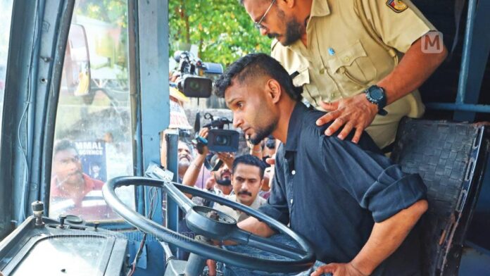 ‘ഓടിക്കാൻ ആഗ്രഹം തോന്നി, ഓടിച്ചു’; കെഎസ്ആർടിസി ബസ് കടത്തിക്കൊണ്ടുപോയ യുവാവ് പിടിയിൽ