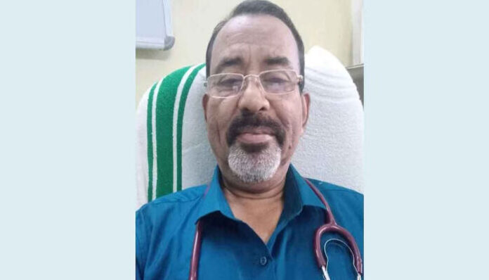 രോഗിയെ പരിശോധിക്കുന്നതിനിടെ ഡോക്ടര്‍ കുഴഞ്ഞു വീണ് മരിച്ചു; സംഭവം ആലപ്പുഴയില്‍