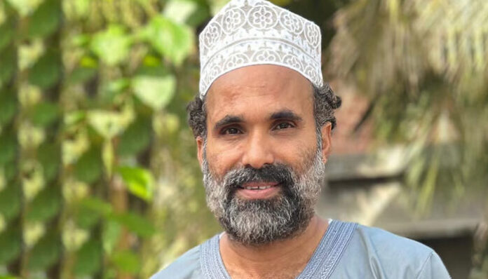 ഫുട്‌ബോള്‍ കളിക്കിടെ ദേഹാസ്വാസ്ഥ്യം; 46കാരന്‍ കുഴഞ്ഞ് വീണ് മരിച്ചു