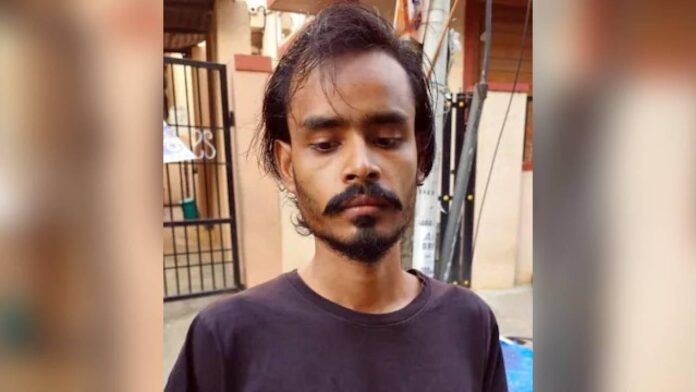 അടിവസ്ത്രങ്ങൾ രാത്രി കാണാതാകും, രാവിലെ തിരിച്ചെത്തും; അണ്ടർവെയർ കള്ളനെ CCTV വെച്ച് പൊക്കി യുവതികൾ അടിവസ്ത്രങ്ങൾ രാത്രി കാണാതാകും, രാവിലെ തിരിച്ചെത്തും; അണ്ടർവെയർ കള്ളനെ CCTV വെച്ച് പൊക്കി യുവതികൾ