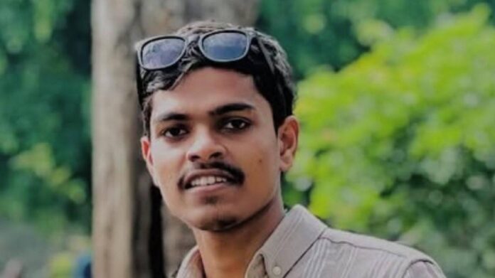 വാഹനാപകടത്തിൽ പരിക്കേറ്റ് ചികിത്സയിലായിരുന്ന യുവാവ് മരിച്ചു വാഹനാപകടത്തിൽ പരിക്കേറ്റ് ചികിത്സയിലായിരുന്ന യുവാവ് മരിച്ചു